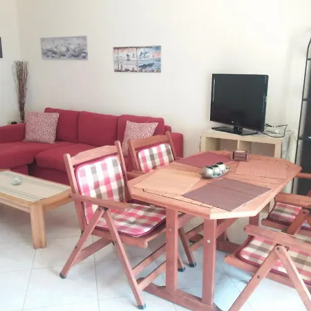 Anatolis Apartment