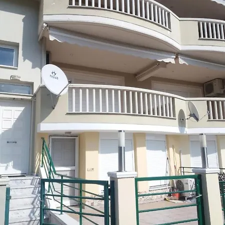Anatolis Apartment *